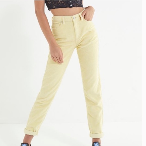 BDG Urban Outfitters pale spring yellow mom high rise corduroy pants 30 like new - Picture 1 of 6